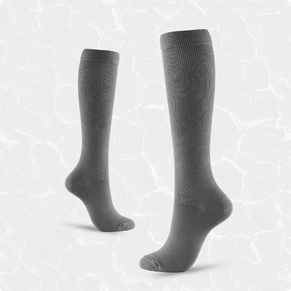 AL001121 Hot Sale Comfortable Nylon Quick Dry Knee High Running Sport Travel Unisex Solid Multi Color Compression Socks - Image 5