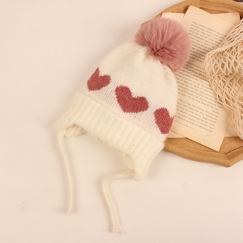 AL001358 ALLCH Baby Newborn Winter Heart Beanie with Strap - Image 2