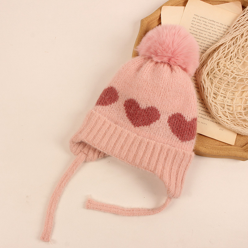AL001358 ALLCH Baby Newborn Winter Heart Beanie with Strap - Image 3