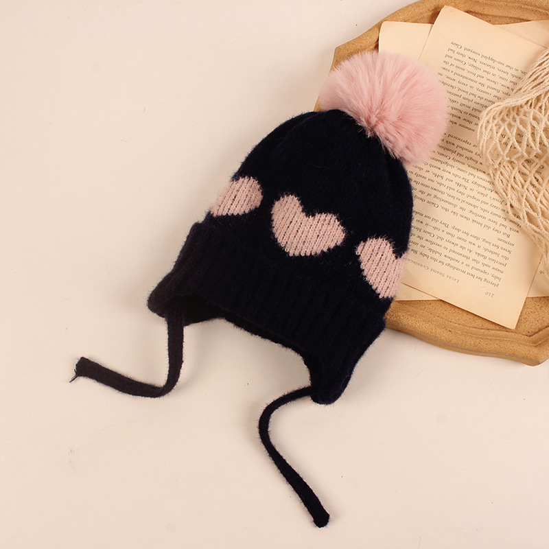 AL001358 ALLCH Baby Newborn Winter Heart Beanie with Strap - Image 4
