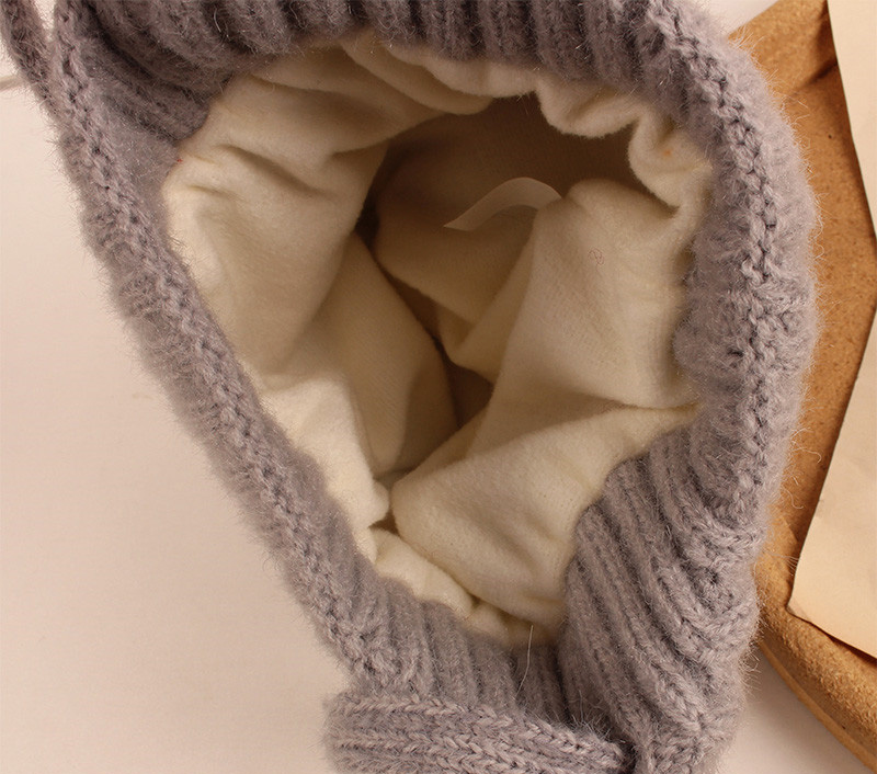 AL001358 ALLCH Baby Newborn Winter Heart Beanie with Strap - Image 7
